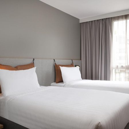 Moxy Paris Clamart Esterno foto