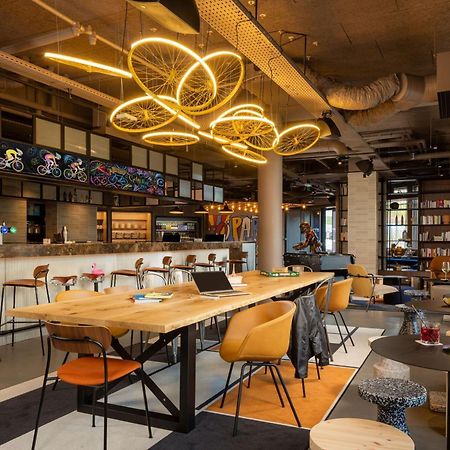 Moxy Paris Clamart Esterno foto