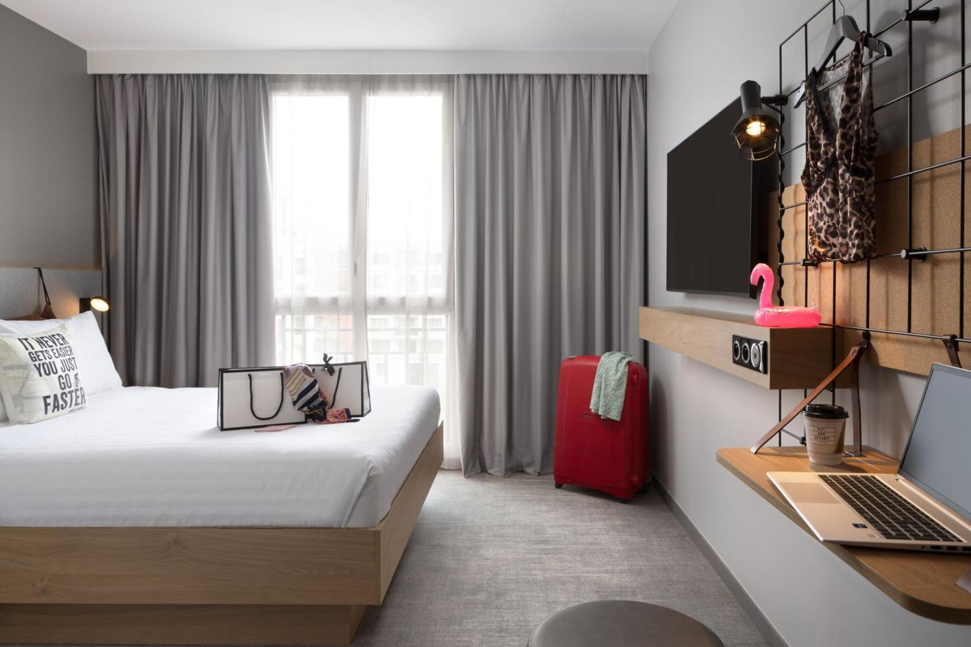 Moxy Paris Clamart Esterno foto