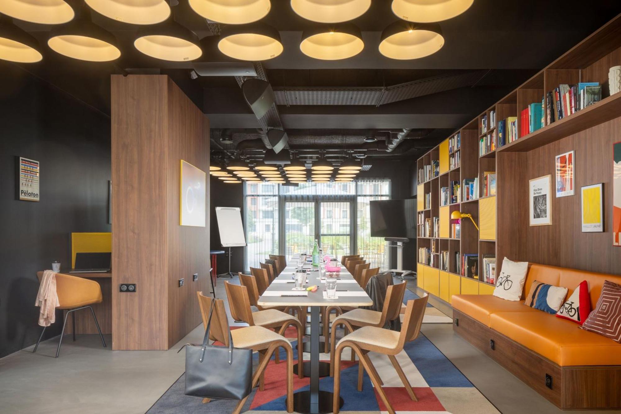 Moxy Paris Clamart Esterno foto