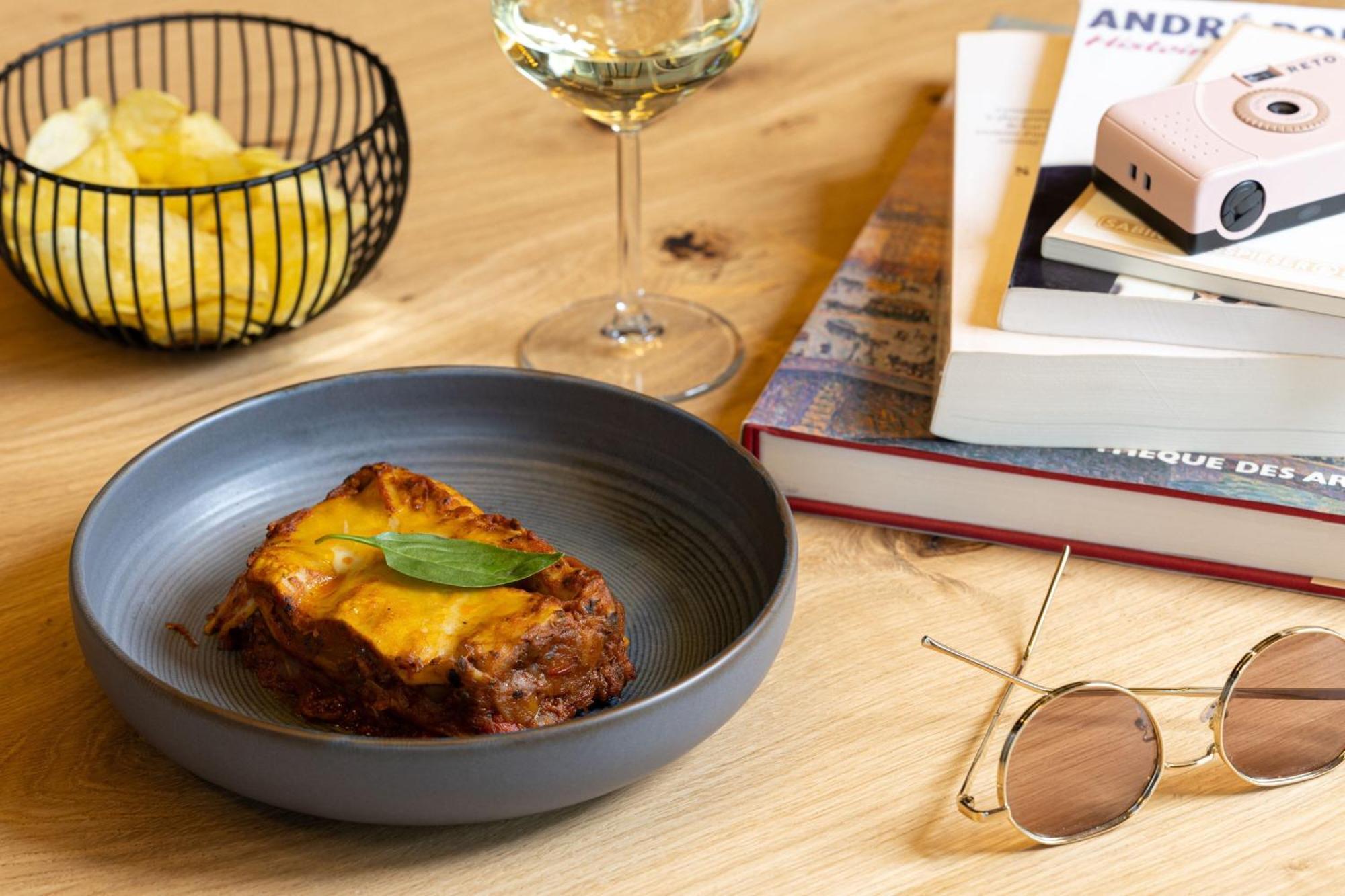 Moxy Paris Clamart Esterno foto