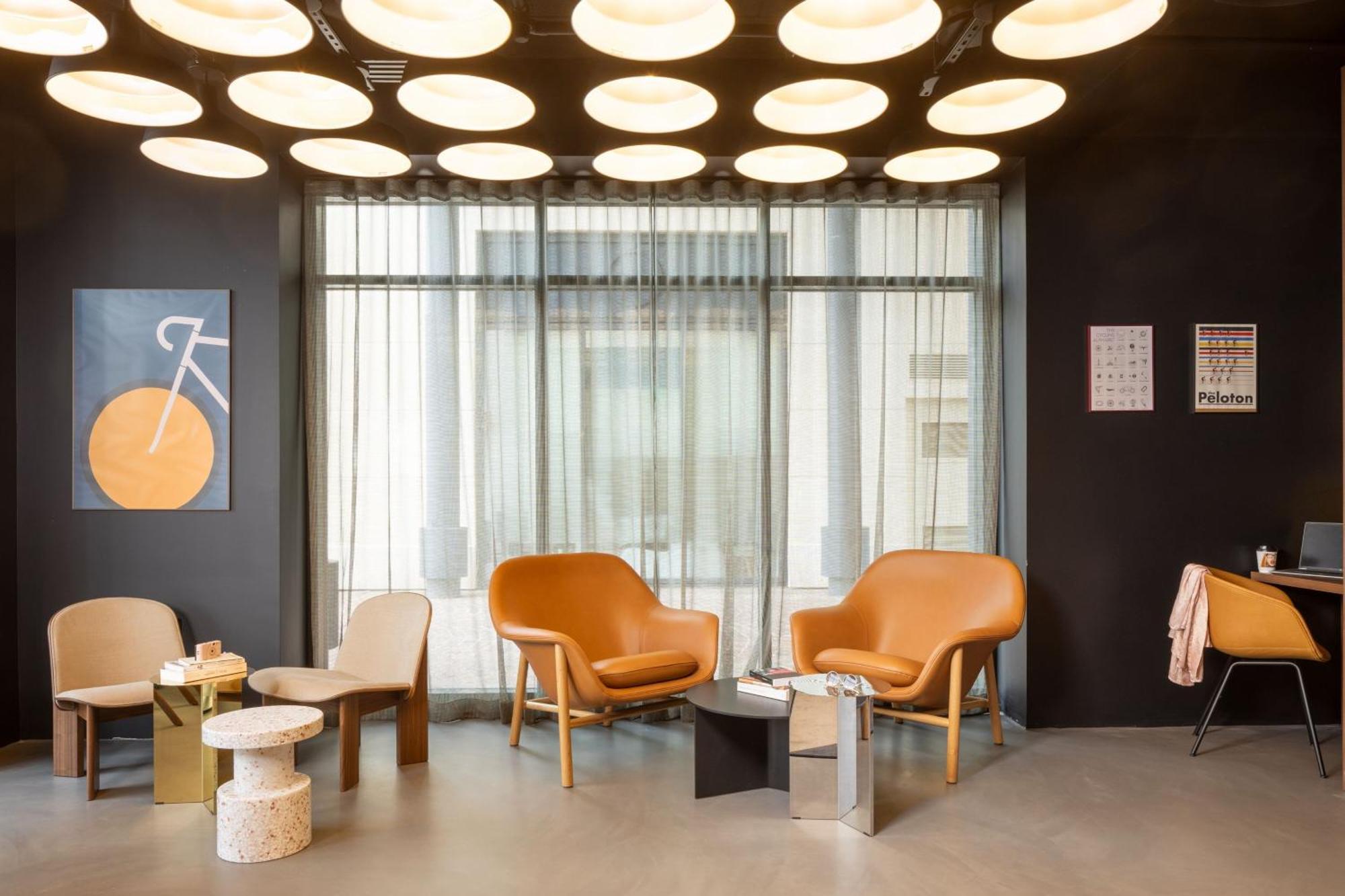 Moxy Paris Clamart Esterno foto