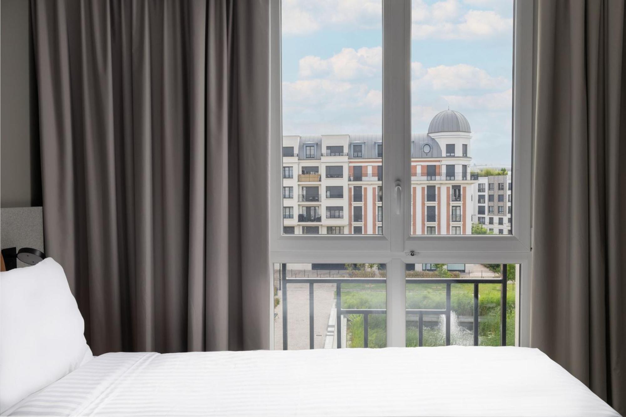 Moxy Paris Clamart Esterno foto