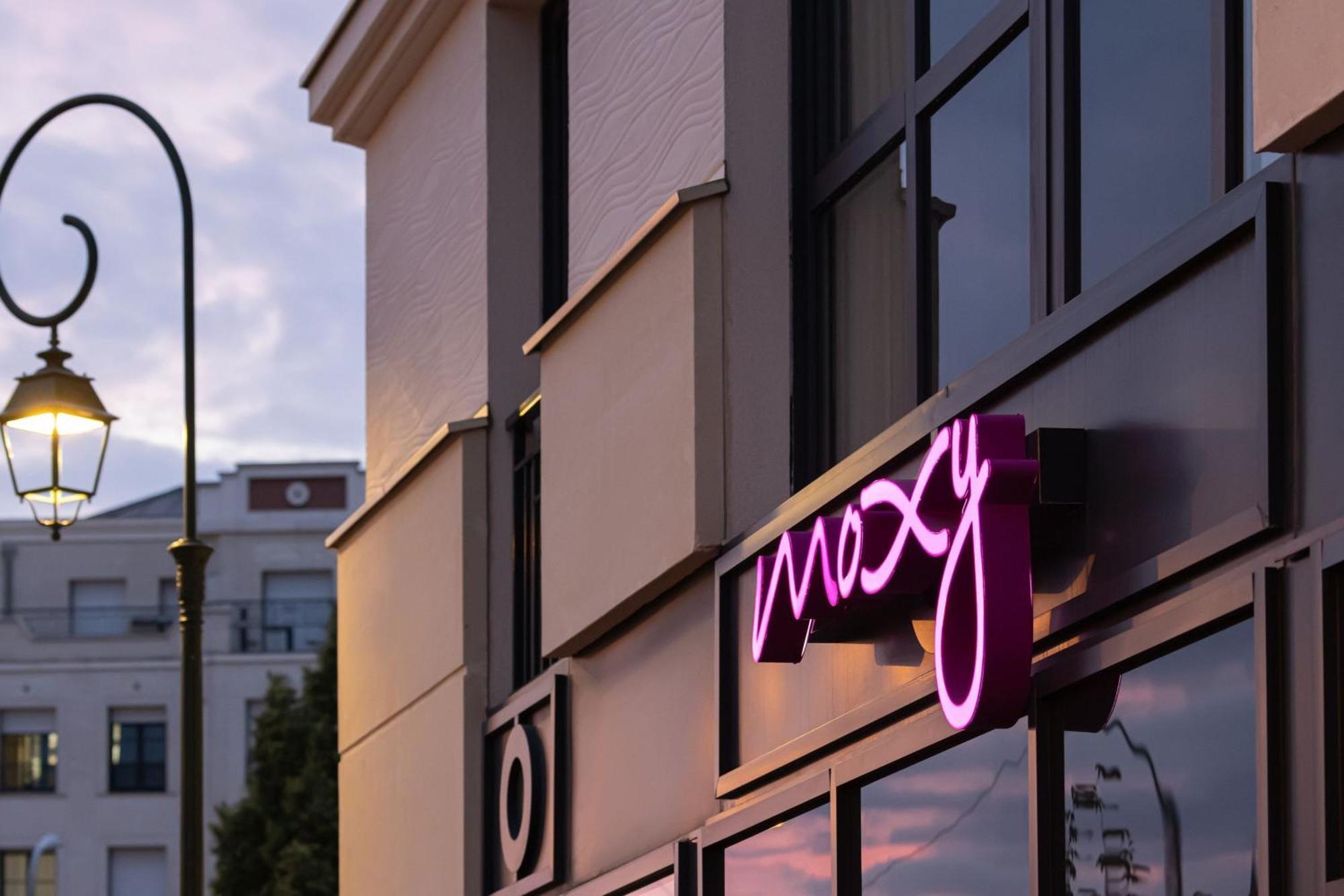 Moxy Paris Clamart Esterno foto