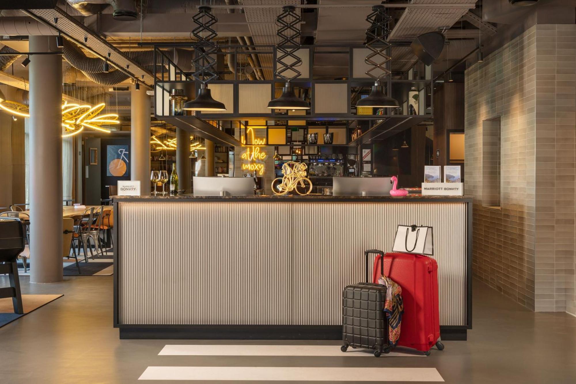 Moxy Paris Clamart Esterno foto