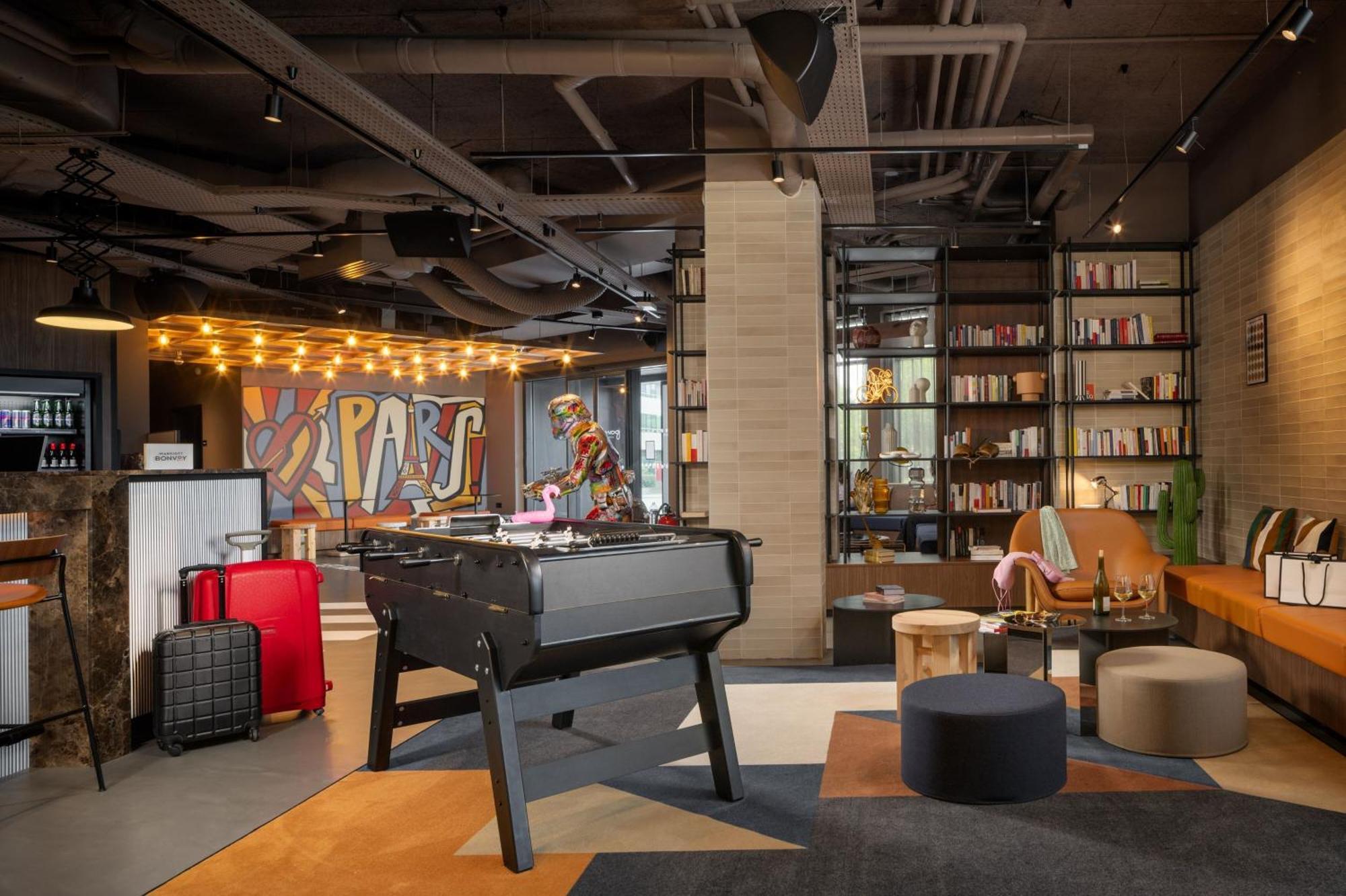 Moxy Paris Clamart Esterno foto